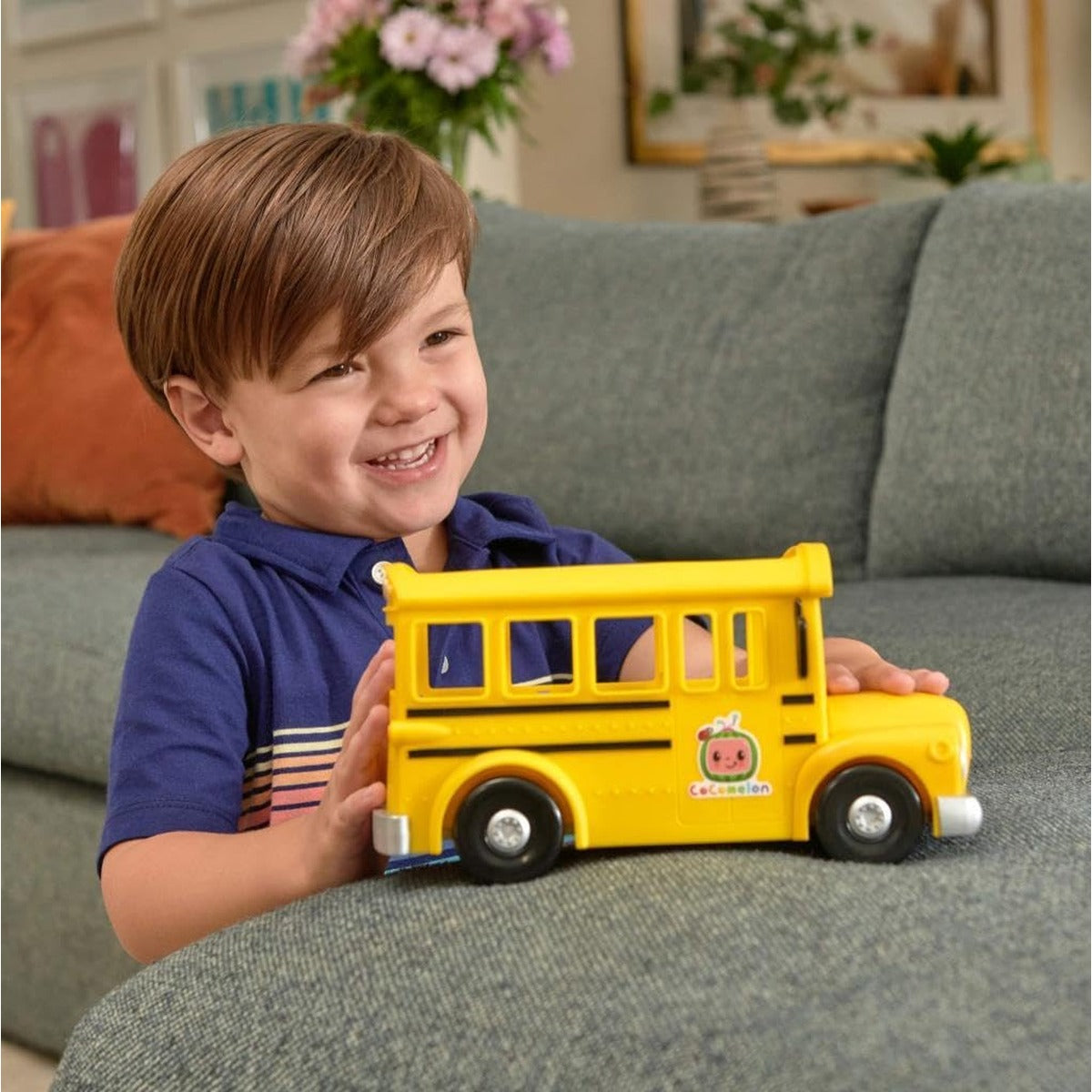 CoComelon Official Musical Yellow School Bus