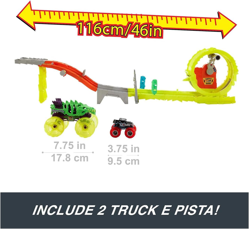Hot Wheels Monster Trucks Track Set with 2 Toy Trucks: Oversized Skelesaurus &amp; 1:64 Scale Bone Shaker, Charge &amp; Chase Challenge with 2 Crushed Cars