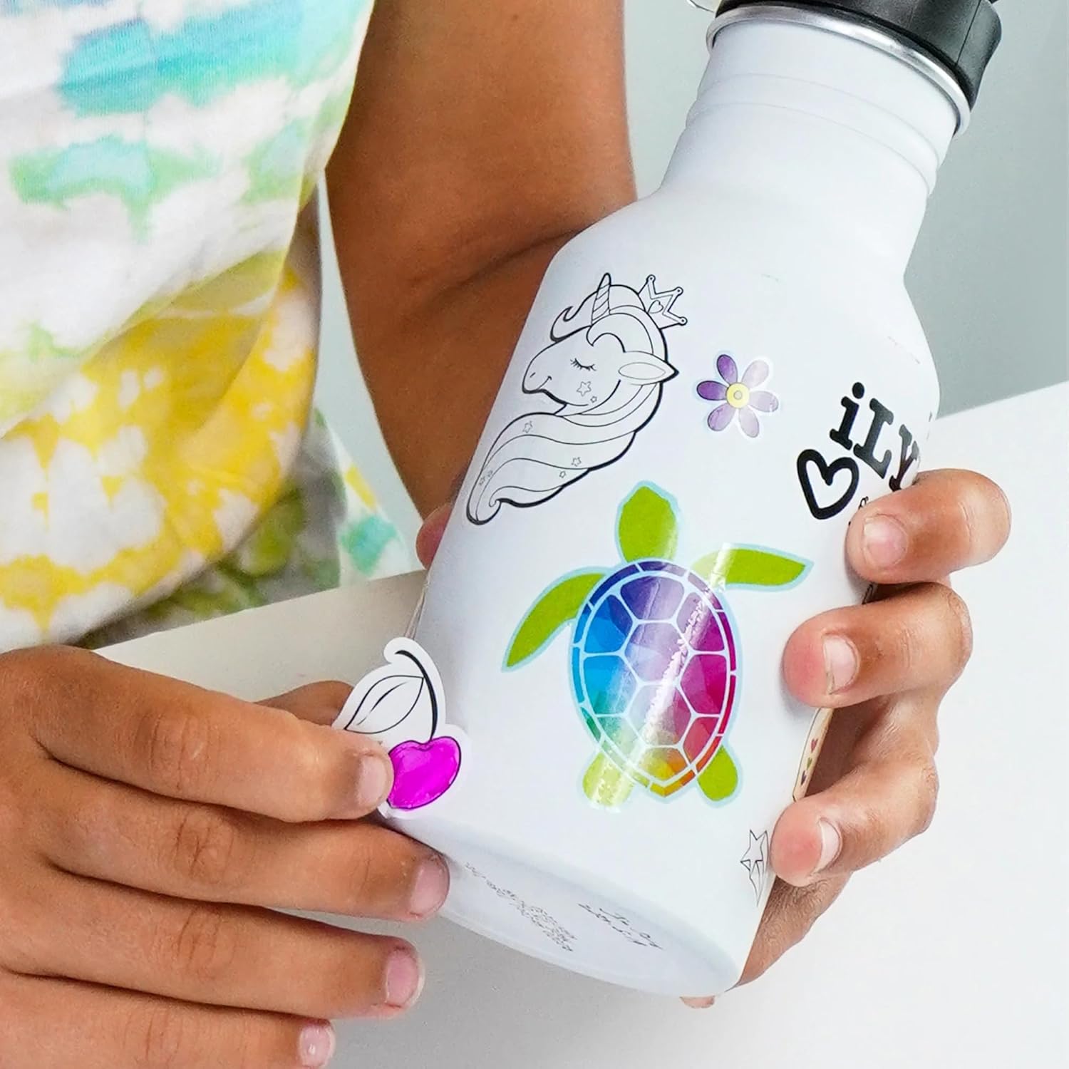 iLY ACTIVITY KINGS Insulated Hydro Water Bottle With Straw For Girls &amp; Boys | Eco-Friendly, BPA Free | Dishwasher Safe | (2 Markers, 60 Stickers, Kids 6+)