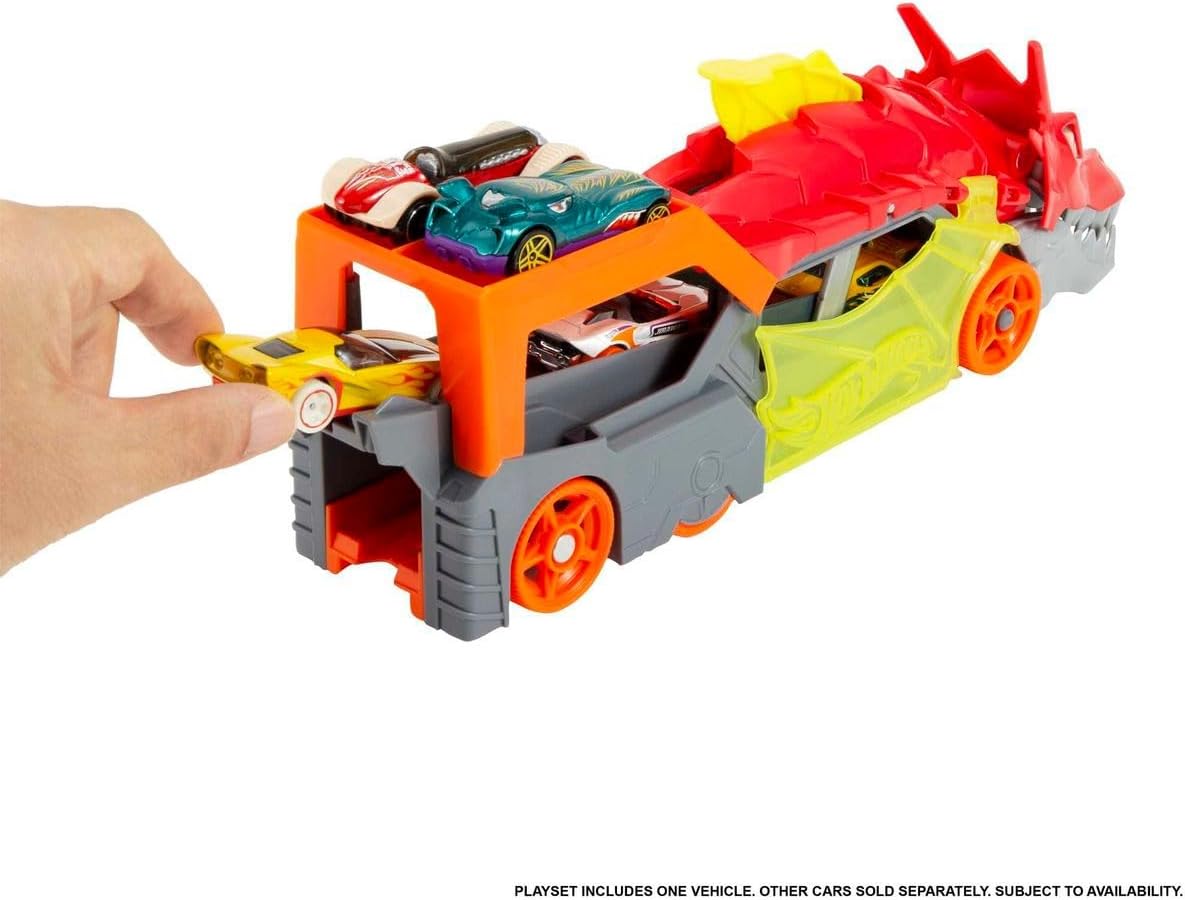 Hot Wheels City Toy Car Track Set, Dragon Launch Transporter &amp; 1:64 Scale Car, Launch Vehicles from Creature's Mouth, Stores up to 5 Vehicles