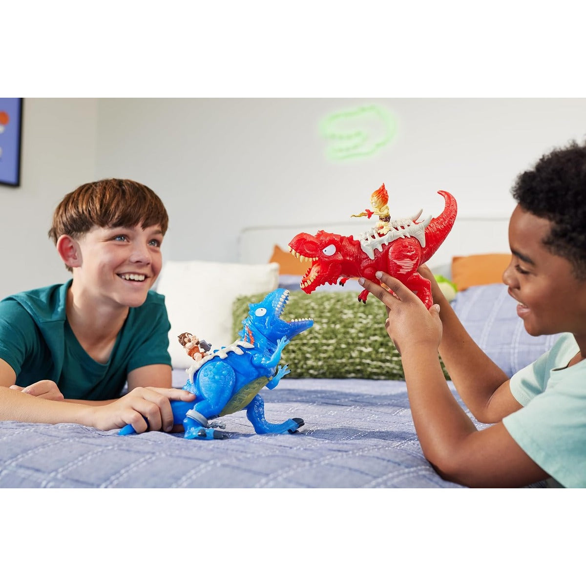 Smashers Dino Egg Hunt by Zuru, Includes Over 35 Surprises, Comes with Dino Light Up Egg, Dinosaur Figures, Slime, Sand, Mini Eggs, Collectible Toys for Kids to Smash and Build