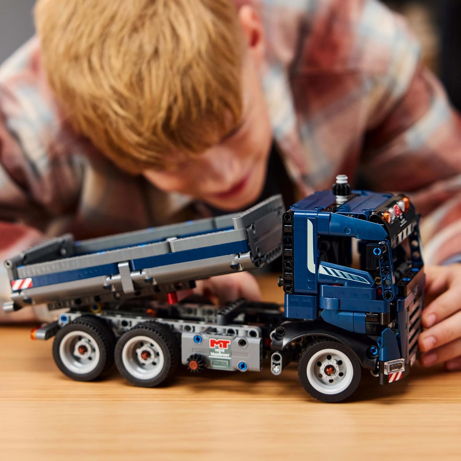 Lego 42203 Technic, Dump Truck