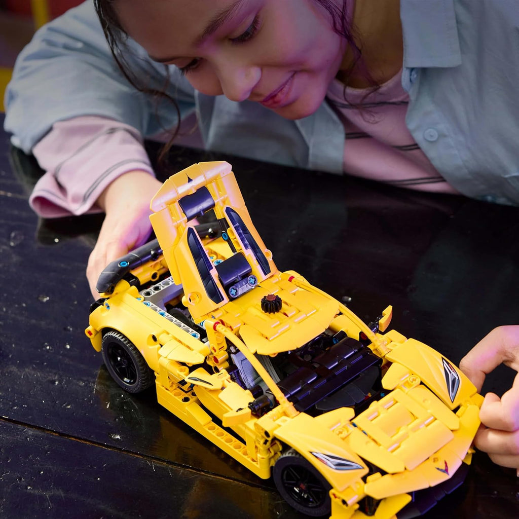 Lego 42205 Technic, Chevrolet Corvette Stingray Toy