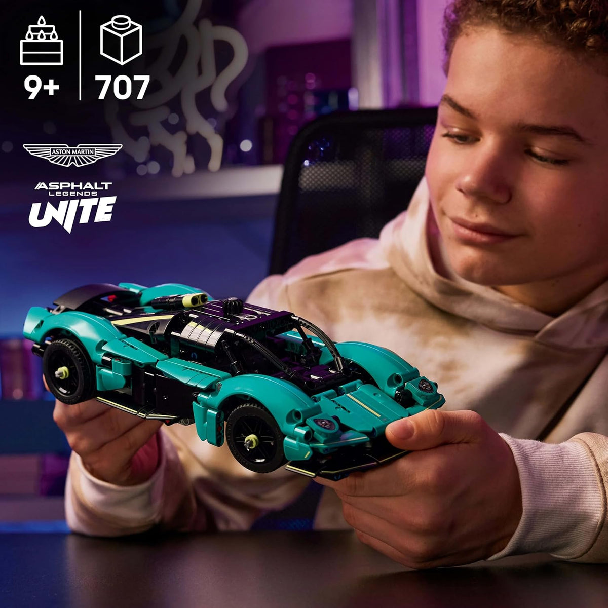 Lego 42208 Technic, Aston Martin Valkyrie