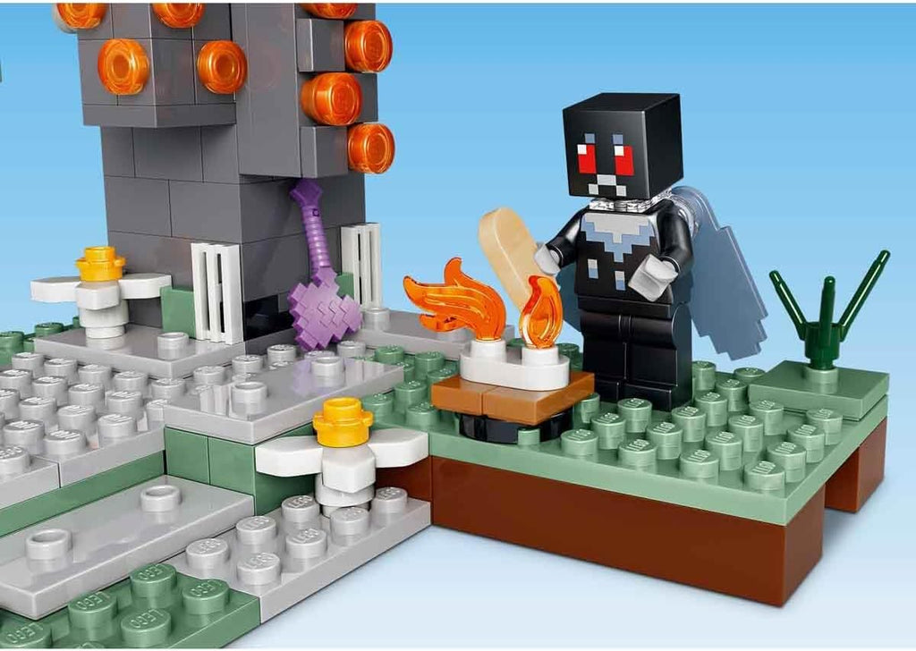 Lego 21586 Minecraft Pale Garden Toy, Birthday Present