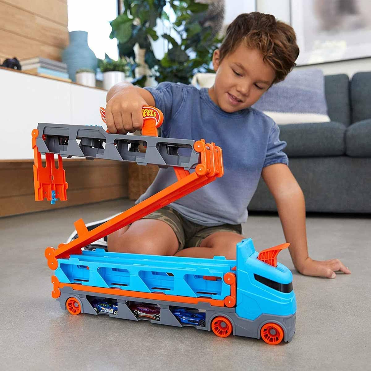 MATTEL Hot Wheels Convertible Transport Truck GVG37