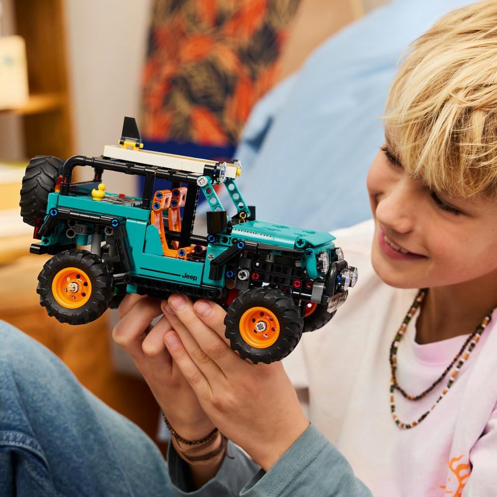 LEGO Technic Jeep Wrangler Rubicon SUV Car Toy