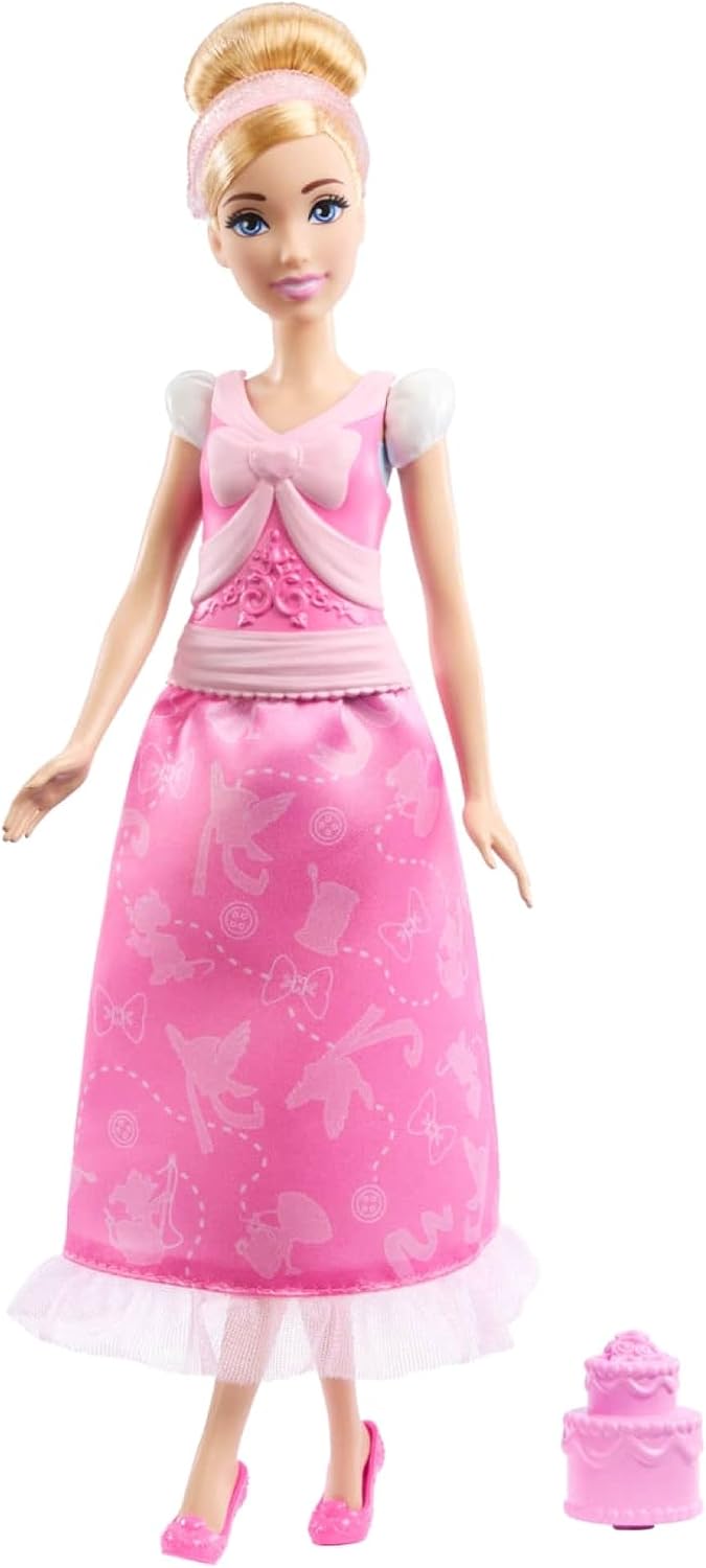 Mattel Disney Princess Toys, Cinderella Fashion Doll with 2 Looks, 9 Accessories, 2 Snap