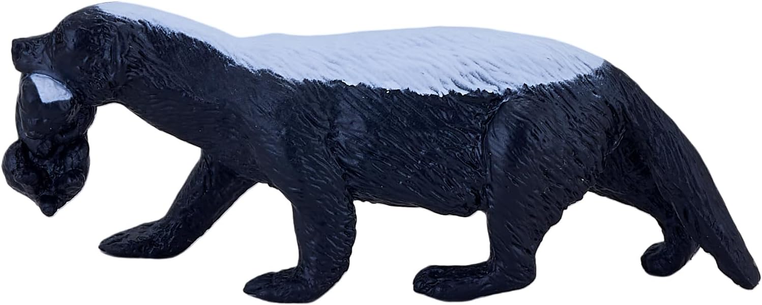 MOJO Honey Badger Female with cub Toy Figure