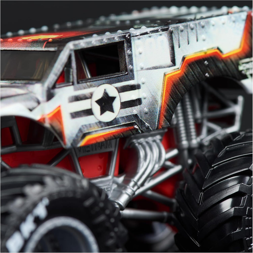 Monster Jam - Twin Pack Original Monster Trucks Marvel Superhero Design