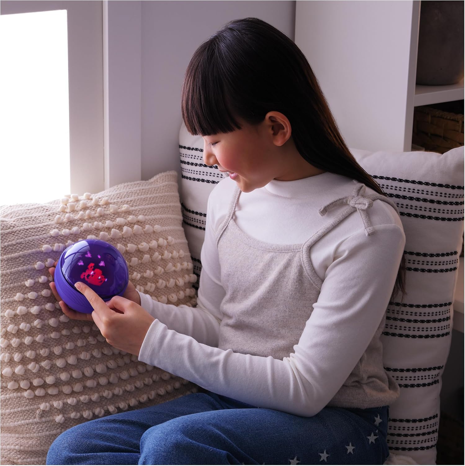 Bitzee, Hamster Ball Interactive Toy with Over 20 Hamsters Inside, Rolls and Reacts to Touch, Digital Pet Kids Toys for Girls