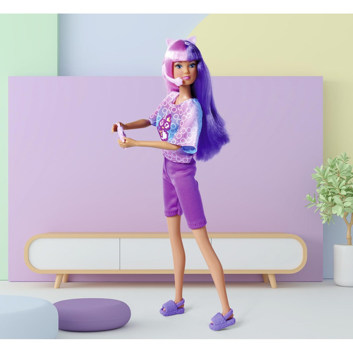 Simba Steffi Love Girl 105733704 Play Doll with Headphones and Game
