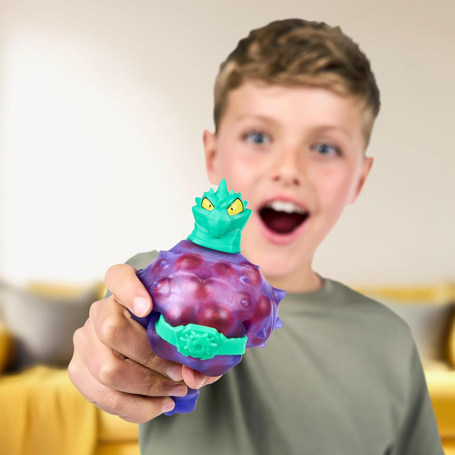 Heroes of Goo Jit Zu Meteor Madness, Stretchy Battle Cacticus Collectible Action Figure, with Unique Crunchy Goo Filling & Thunder Spear, Tactile Sensory Toy That Stretches Up to 3X Its Size