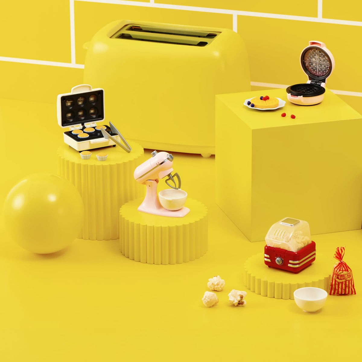 Mini Brands Really Works Magic Cook Kitchen Capsule Series 1 (Cupcake Maker) by ZURU