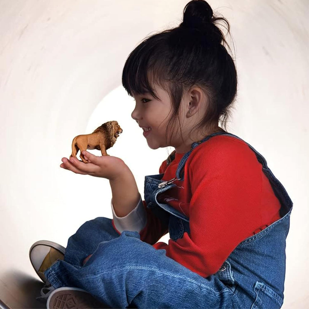 Schleich Wild Life, Animal Figurine, Animal Toys for Boys and Girls 3-8 Years Old, Roaring Lion, Ages 3+