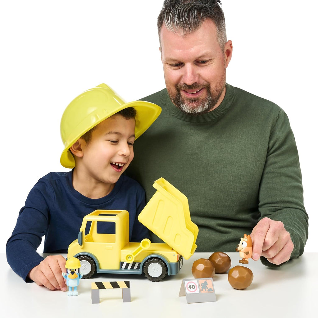BlueY Dump Truck, with Exclusive Figurines with His Protective Helmet and Mud Covered