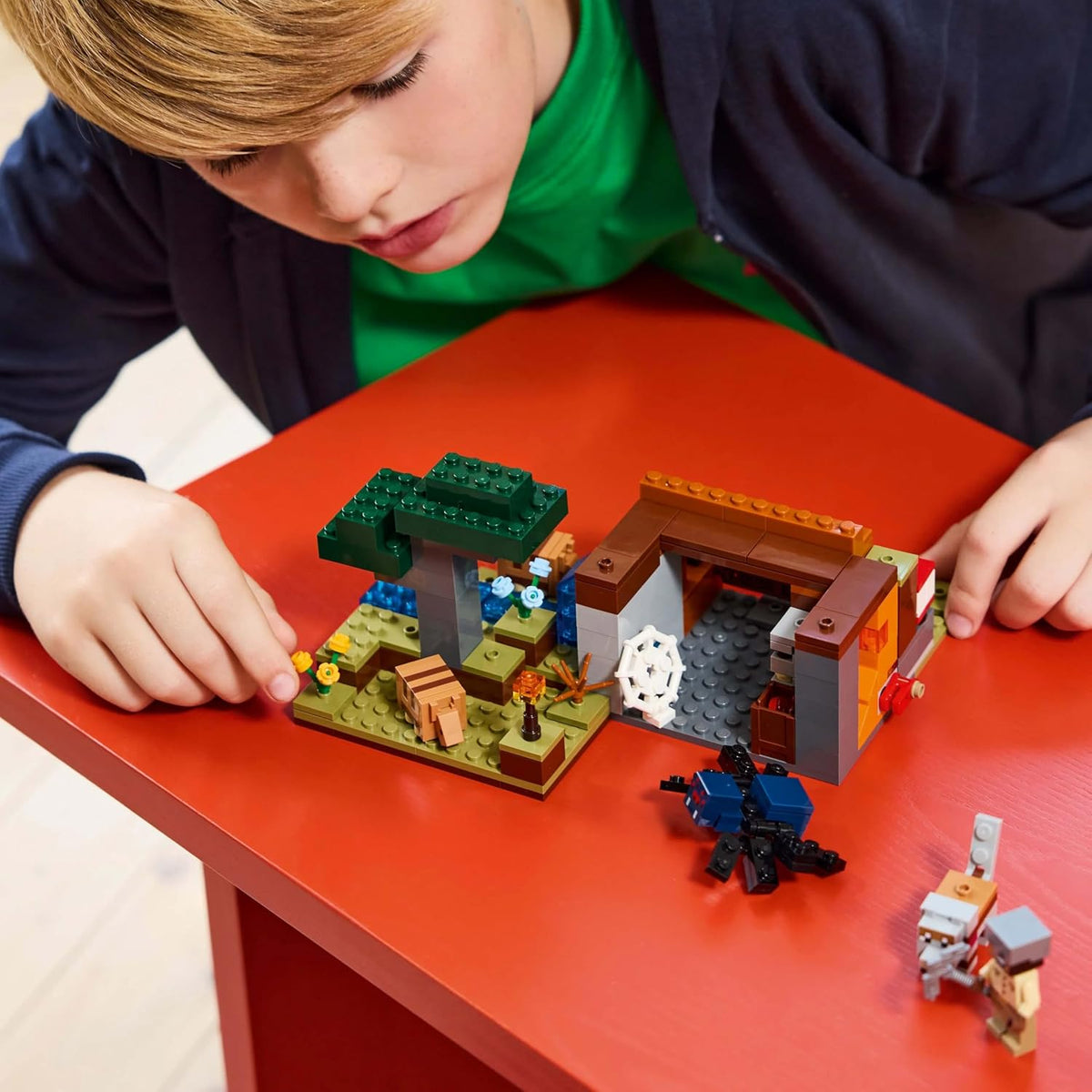 LEGO Minecraft The Armadillo Mine Expedition 21269