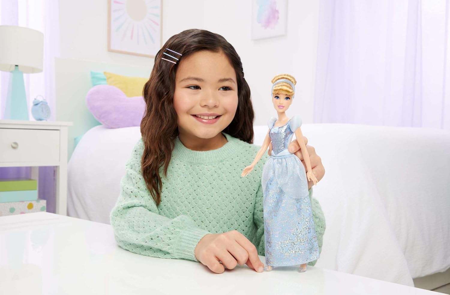 Mattel Disney Princess Cinderella Doll in Sparkling Fashion with