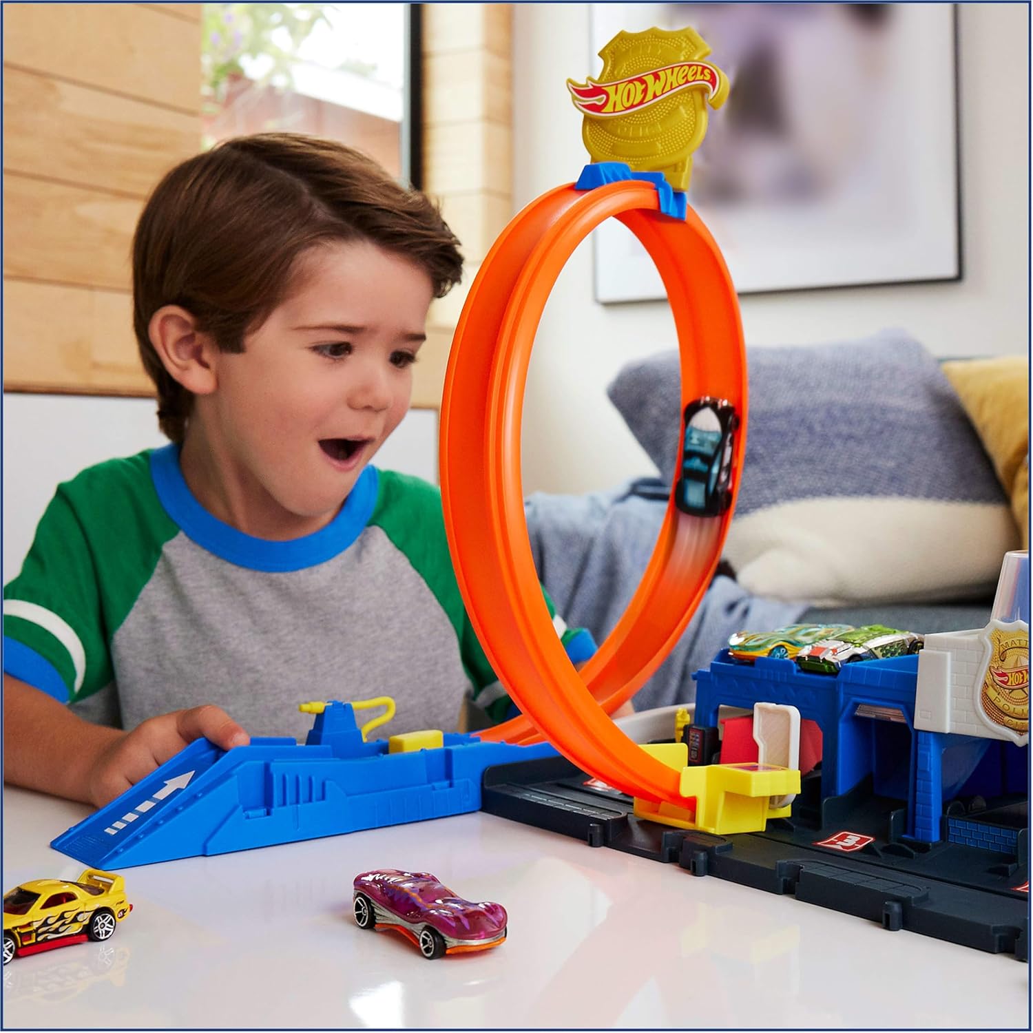 Hot Wheels Toy Car Track Set