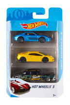Hot Wheels 3 Car Pack, Multipack of 3 Vehicles