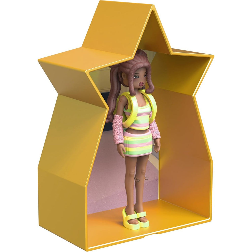 Dress to Impress Mystery Models Dolls - Wave 1, Gold