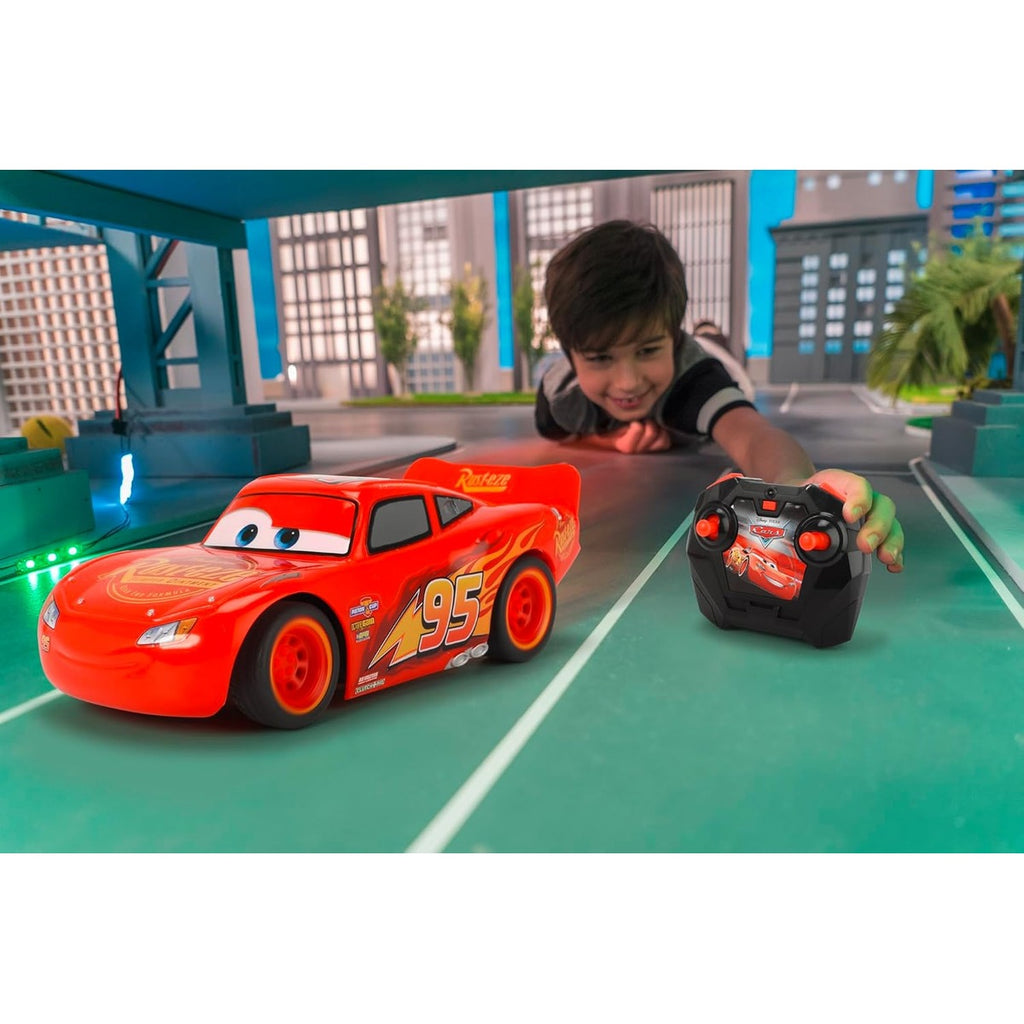 Disney Cars RC Turbo Racer Lightning McQueen 1:24 Modern
