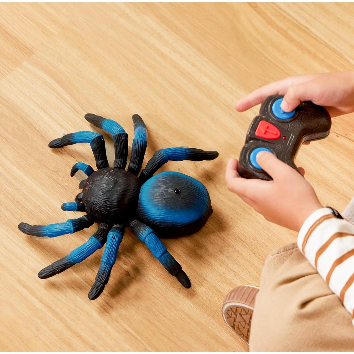 Terra by Battat Remote Control Tarantula
